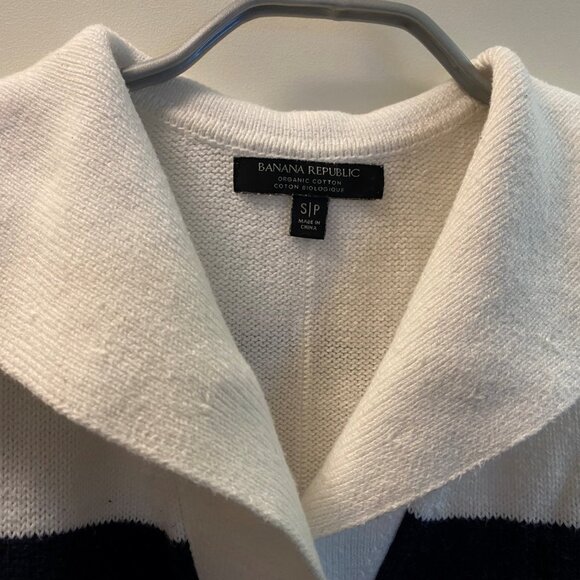 Chandail rayé bleu blanc cassé et col marin - Picture 2 of 5